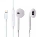 apple earpods with lightning connector